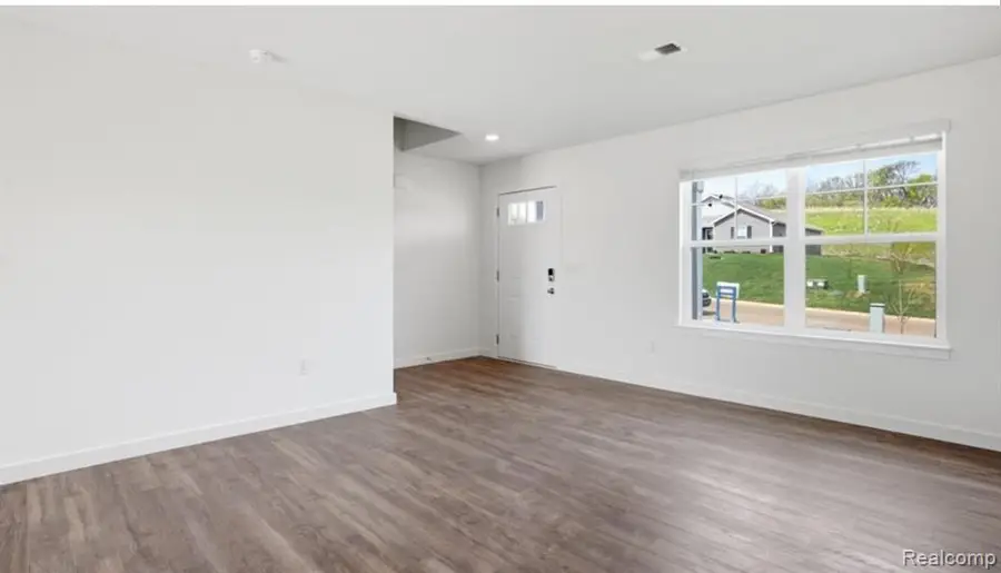 31 Oak, Grand Blanc, MI 48439 - #3