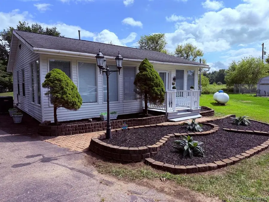 6180 E 5 Point, Eaton Rapids, MI 48827 - #2