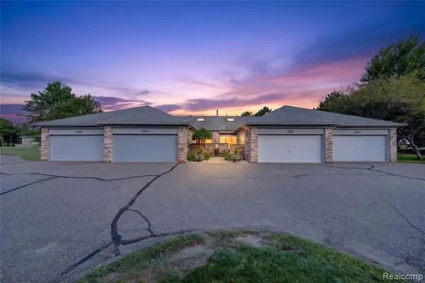 14715 Holly, Shelby Twp, MI 48315