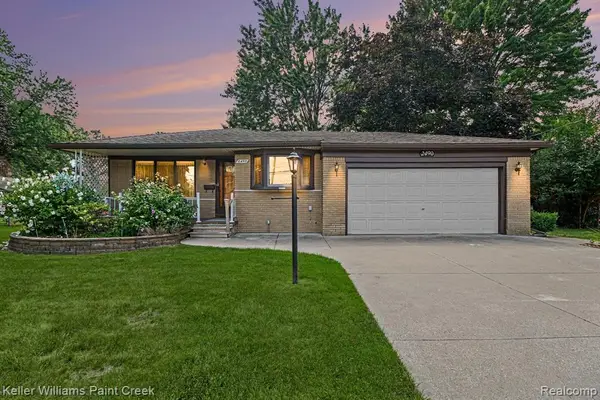 2490 Chesley, Sterling Heights, MI 48310