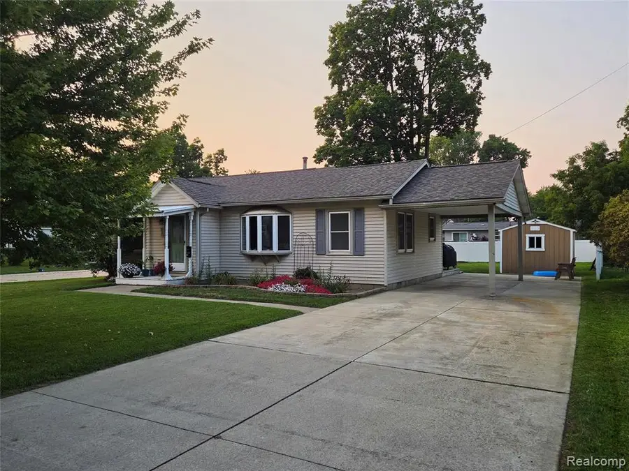 829 E Exchange, Owosso, MI 48867 - #2
