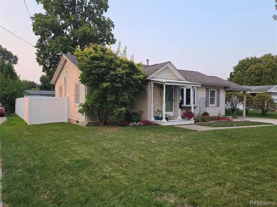 829 E Exchange, Owosso, MI 48867 - #3