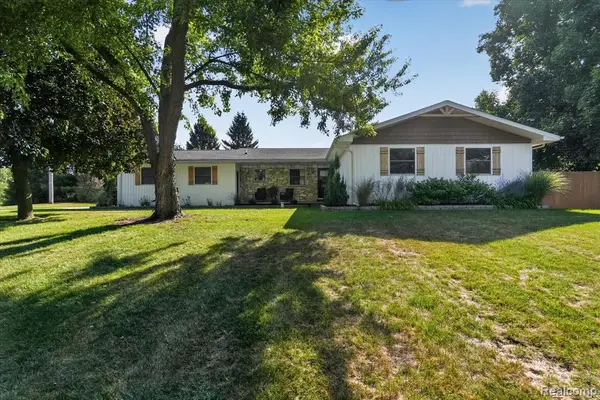 12265 Sharp, Linden, MI 48451