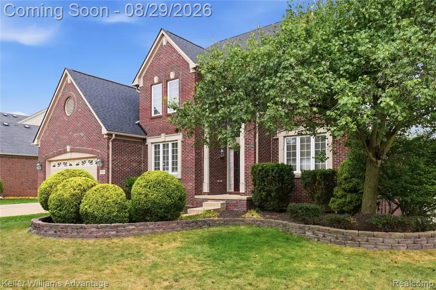 17012 Algonquin, Northville, MI 48168 - #2