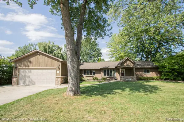 21725 Ulrich, Clinton Township, MI 48036