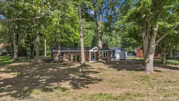 76107 Van Dyke, Romeo, MI 48065