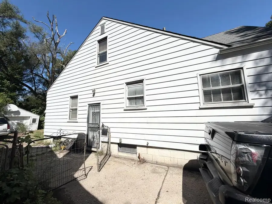 17337 Patton, Detroit, MI 48219 - #3