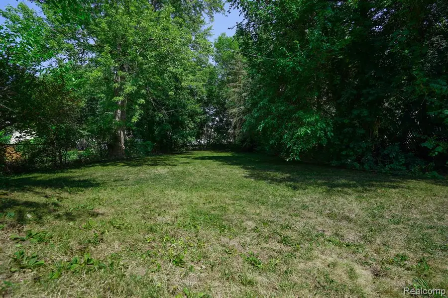 2545 Premont, Waterford, MI  - #2