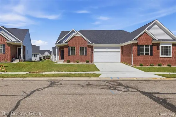 1433 Lincoln, Lapeer, MI 48446