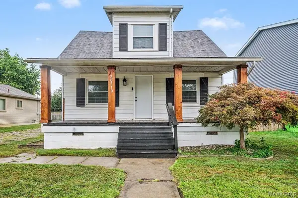 20510 Broadacres, Clinton Township, MI 48035