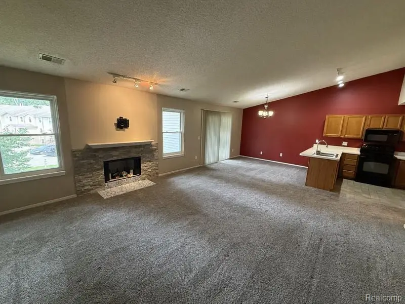 4962 Oak Hill #75, Waterford, MI 48329 - #2