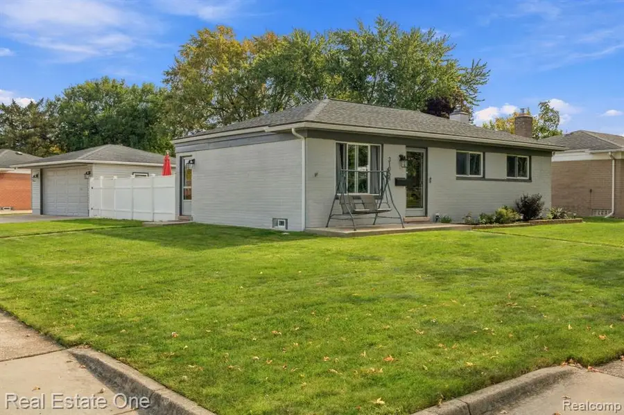 31054 Gardendale, Warren, MI 48088 - #2