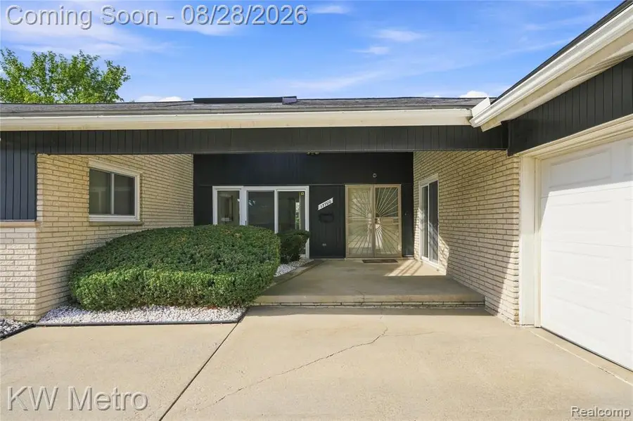 17700 Adrian, Southfield, MI 48075 - #2