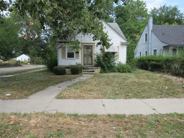 15858 Curtis, Detroit, MI 48235