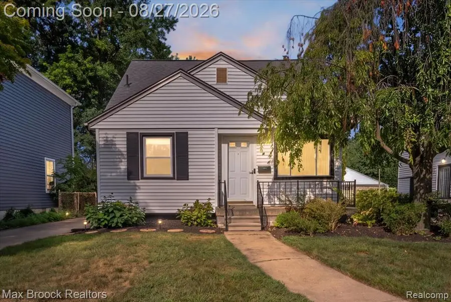 807 N Vermont, Royal Oak, MI 48067 - #2