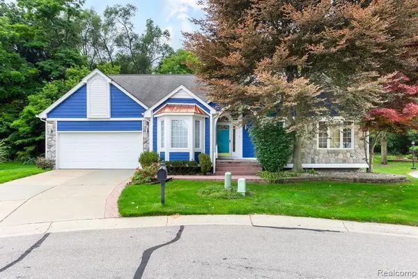 3387 Henley, Rochester Hills, MI 48309