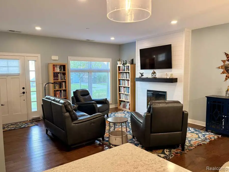606 Boardwalk, Dexter, MI 48130 - #3