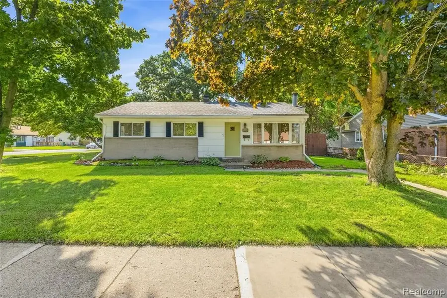 1482 Blossom, Ypsilanti, MI 48198 - #2