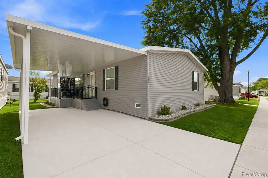 181 Highland, White Lake, MI 48386 - #2