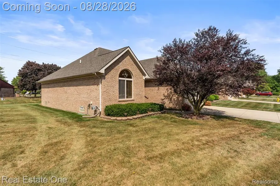 15455 Cucci, Clinton Township, MI 48038 - #2