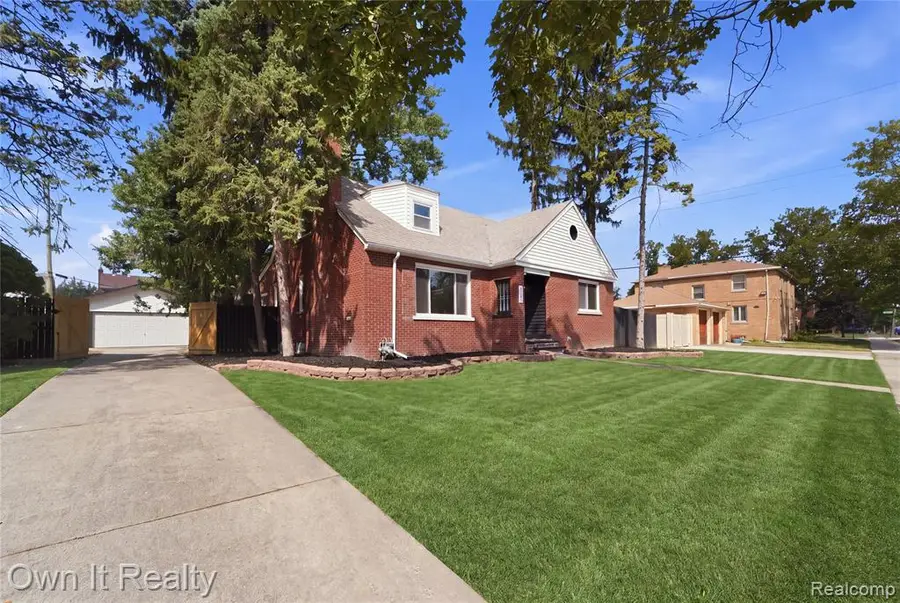 8345 Sorrento, Detroit, MI 48228 - #3