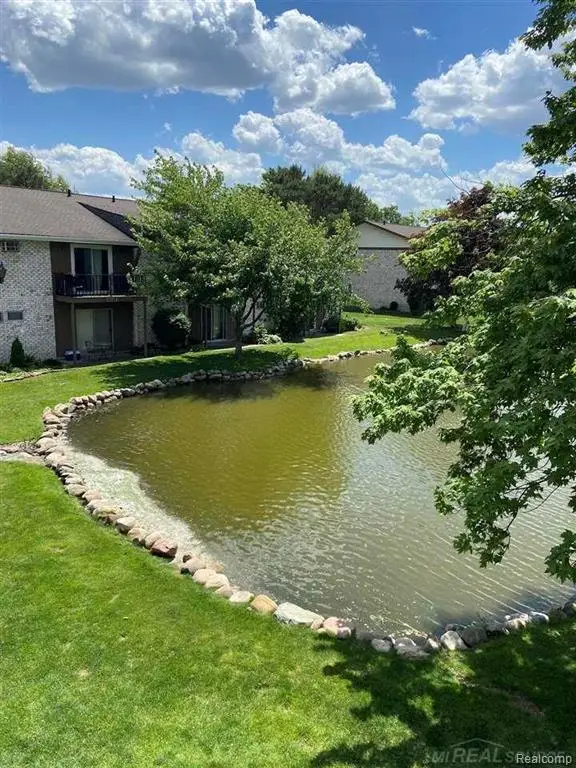 7485 Woodview #3, Westland, MI 48185 - #2