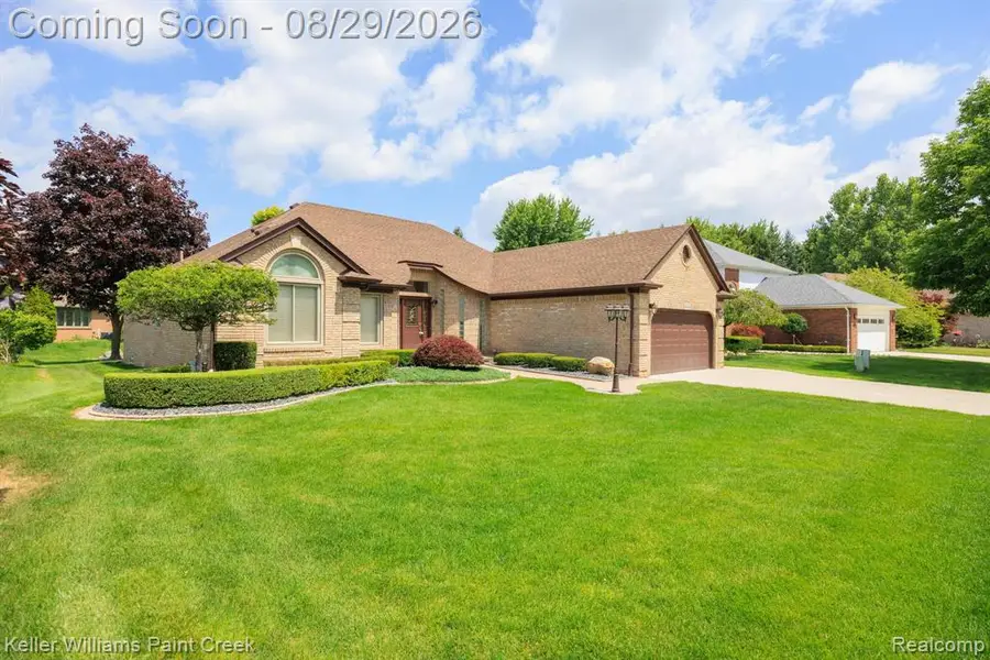 15053 Hillcrest, Shelby, MI 48315 - #2