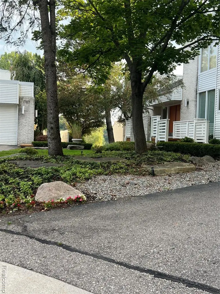 1787 Alexander, Bloomfield Hills, MI 48302 - #2