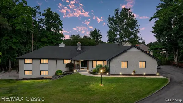 7048 Lindenmere, Bloomfield Hills, MI 48301