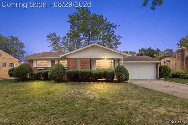 8860 Kidley, Sterling Heights, MI 48314