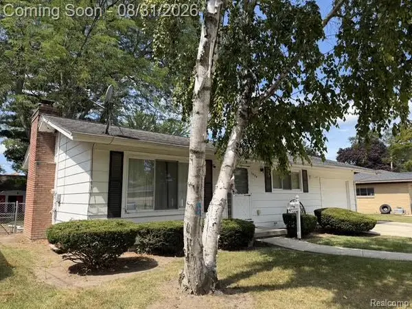 1929 Oxford, Saginaw, MI 48602