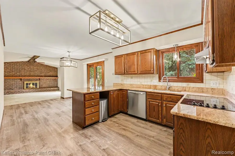 2717 Powderhorn Ridge, Rochester Hills, MI 48309 - #3