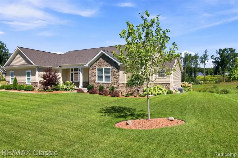 1247 Timberleaf, Brighton, MI 48114 - #2