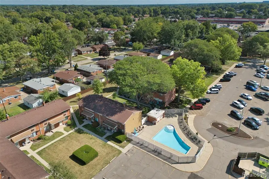 29250 Tessmer, Madison Heights, MI 48071 - #2
