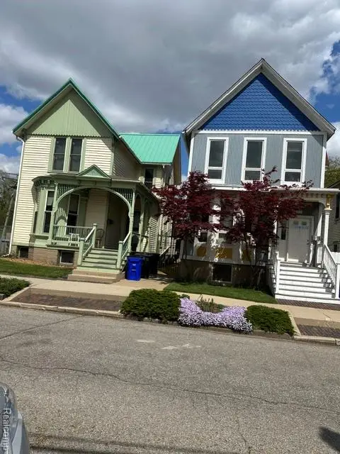 1390 & 1394 Pine, Detroit, MI 48201