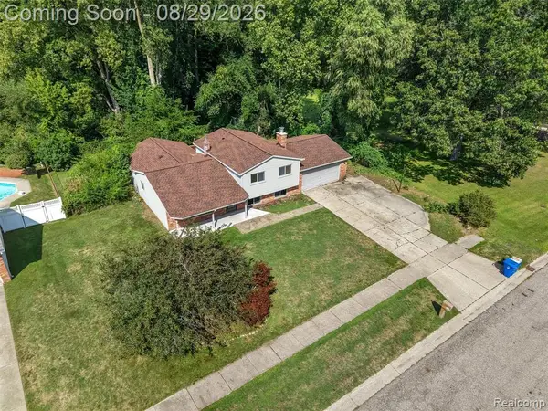 2877 Burgess Hill, Waterford, MI 48329