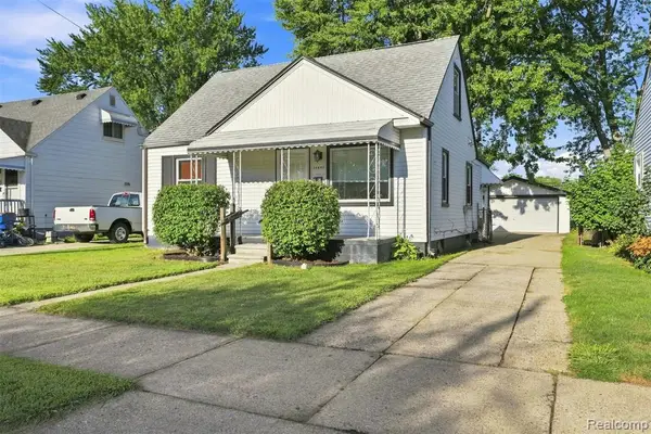 24495 Stewart, Warren, MI 48089