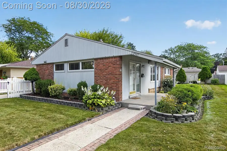 2565 Norwood, Trenton, MI 48183 - #2