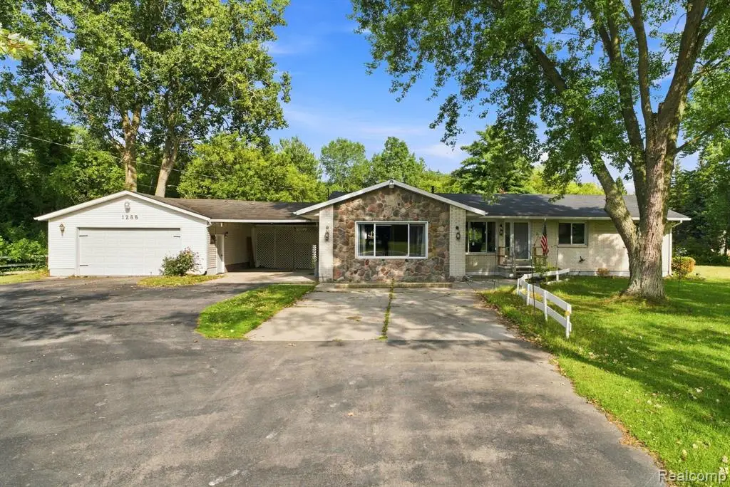 1288 40th, Port Huron, MI 48060 - #1
