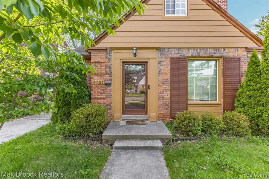 4391 Bishop, Detroit, MI 48224 - #2
