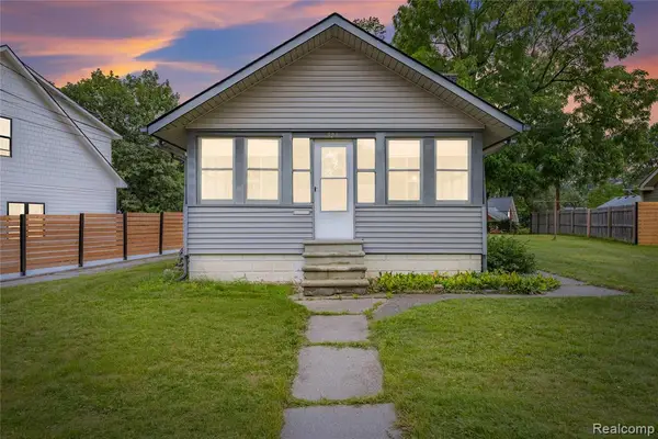 328 Romeo, Rochester, MI 48307