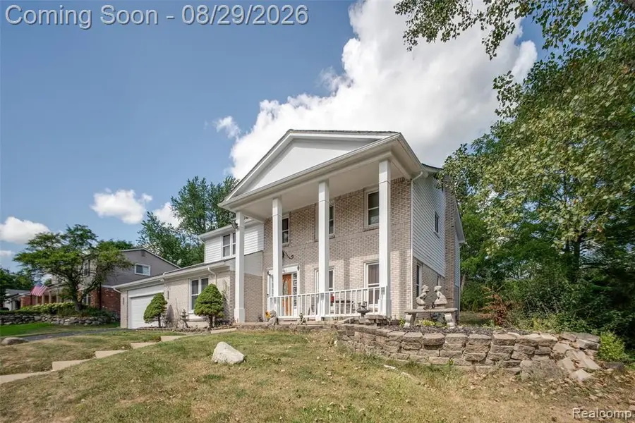 30991 Oak Valley, Farmington Hills, MI 48331 - #2