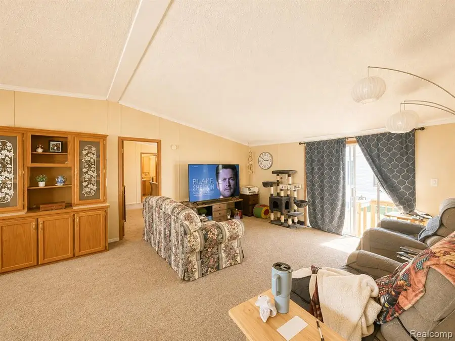 9192 Canyon Trail, Newport, MI 48166 - #2