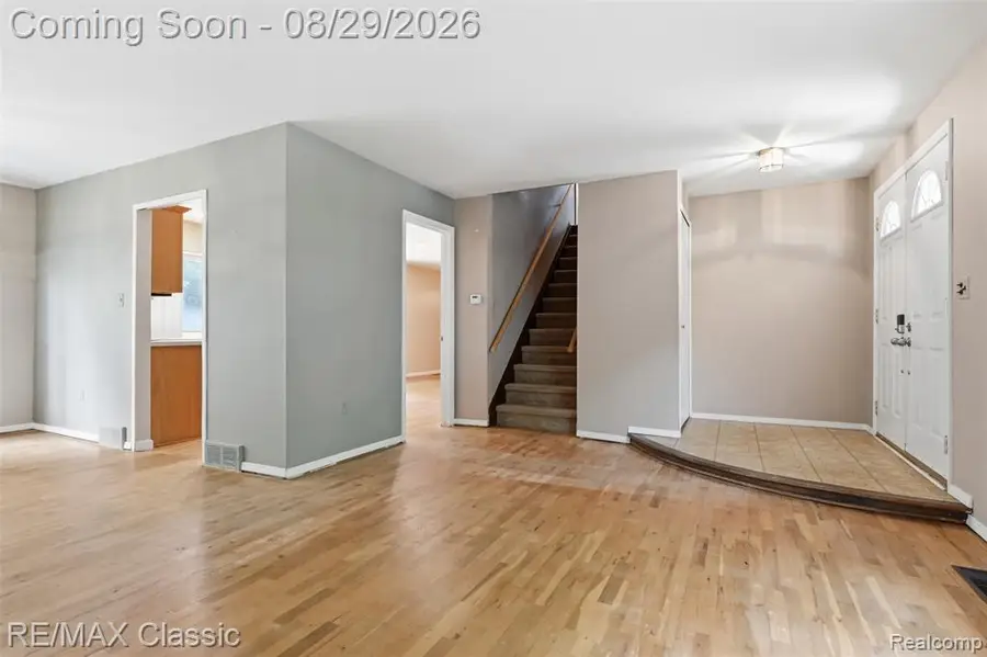 9347 Westbury, Plymouth, MI 48170 - #3