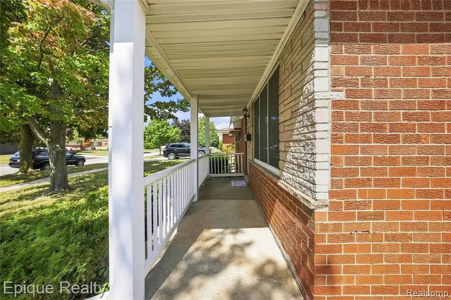 32504 Dover, Warren, MI 48088 - #3