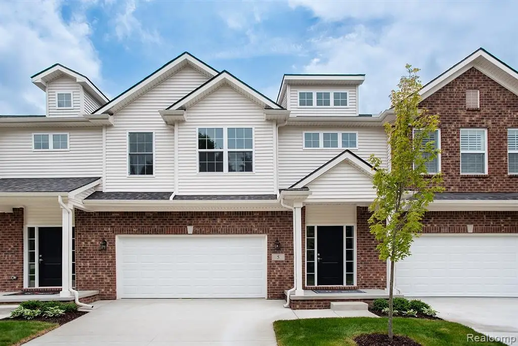 5 Grandview, White Lake, MI 48386 - #1