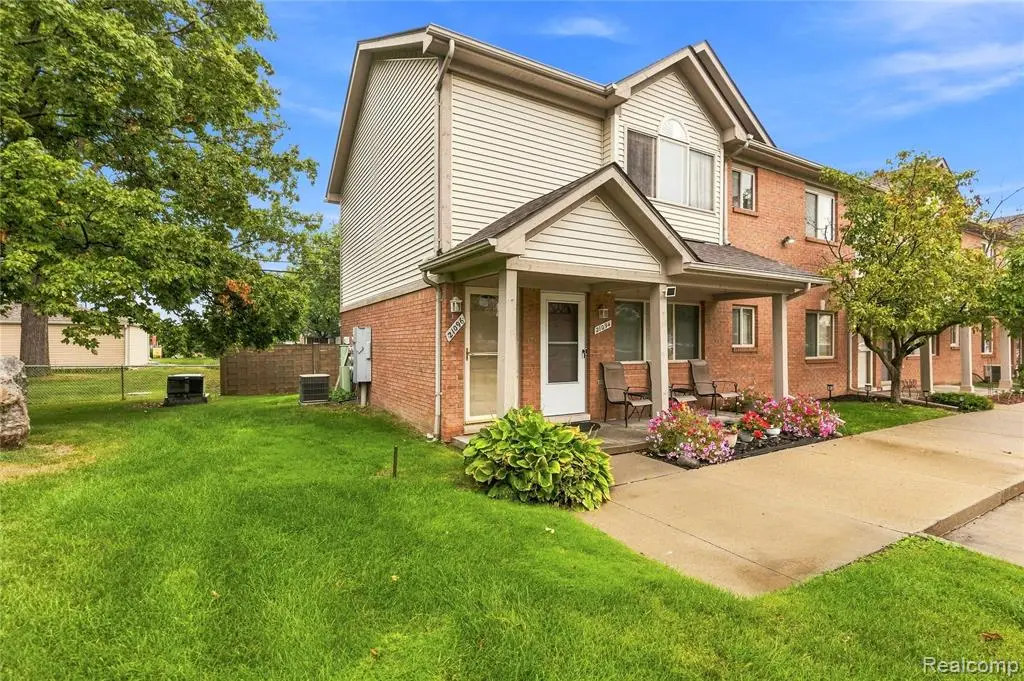 21096 Flora, Roseville, MI 48066 - #1