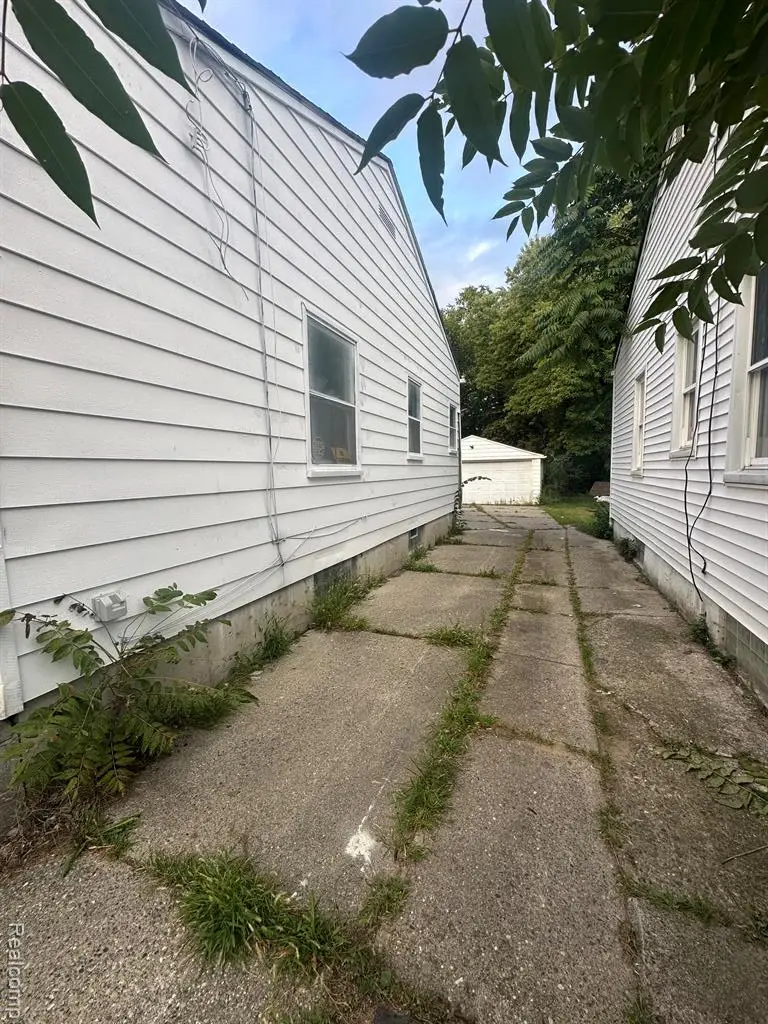 19416 Winston, Detroit, MI 48219 - #3