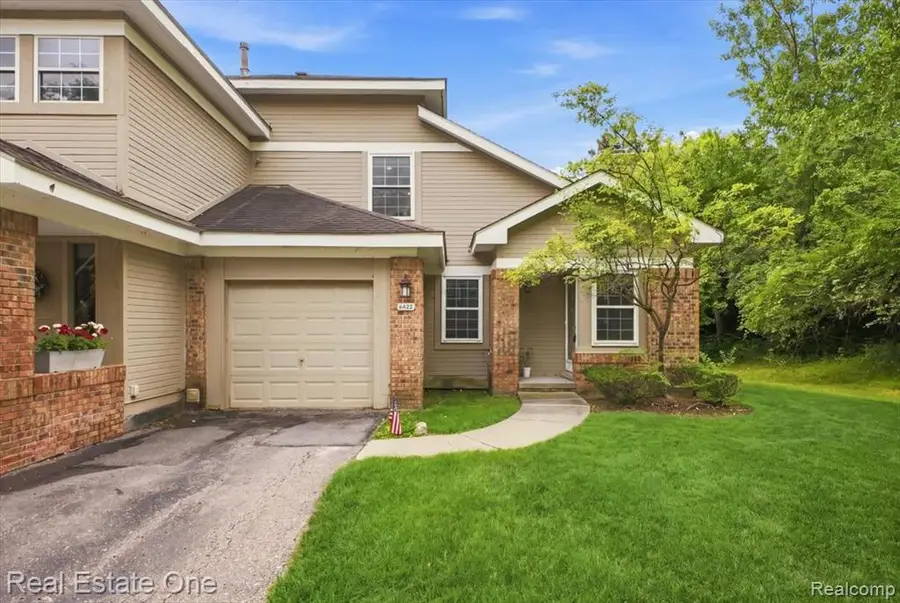 6622 Fieldstone, West Bloomfield, MI 48322 - #2