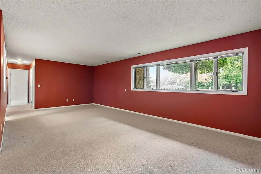 4515 Gratiot, Saginaw, MI 48638 - #2